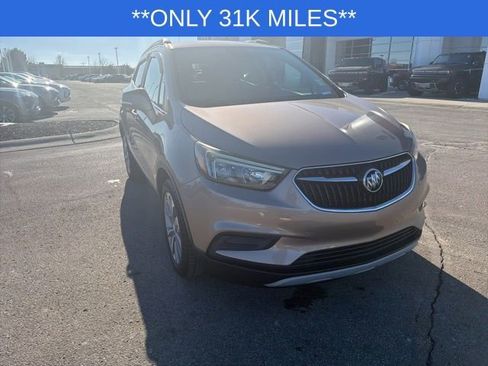Used 2018 Buick Encore Preferred image 3