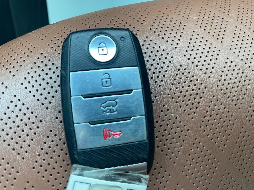 Used 2019 Kia Sorento SX AWD/4WD image 26