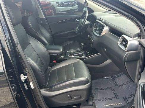 Used 2017 Kia Sorento SX FWD image 5