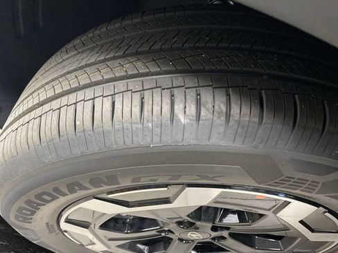 New 2026 Hyundai Santa Fe SE image 32