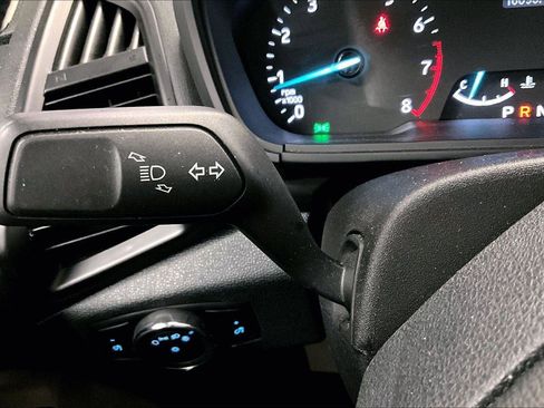 Used 2022 Ford EcoSport S image 30