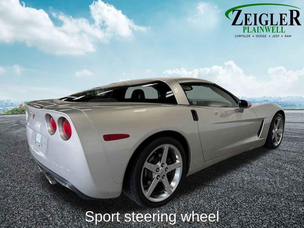 Used 2008 Chevrolet Corvette Coupe RWD image 6