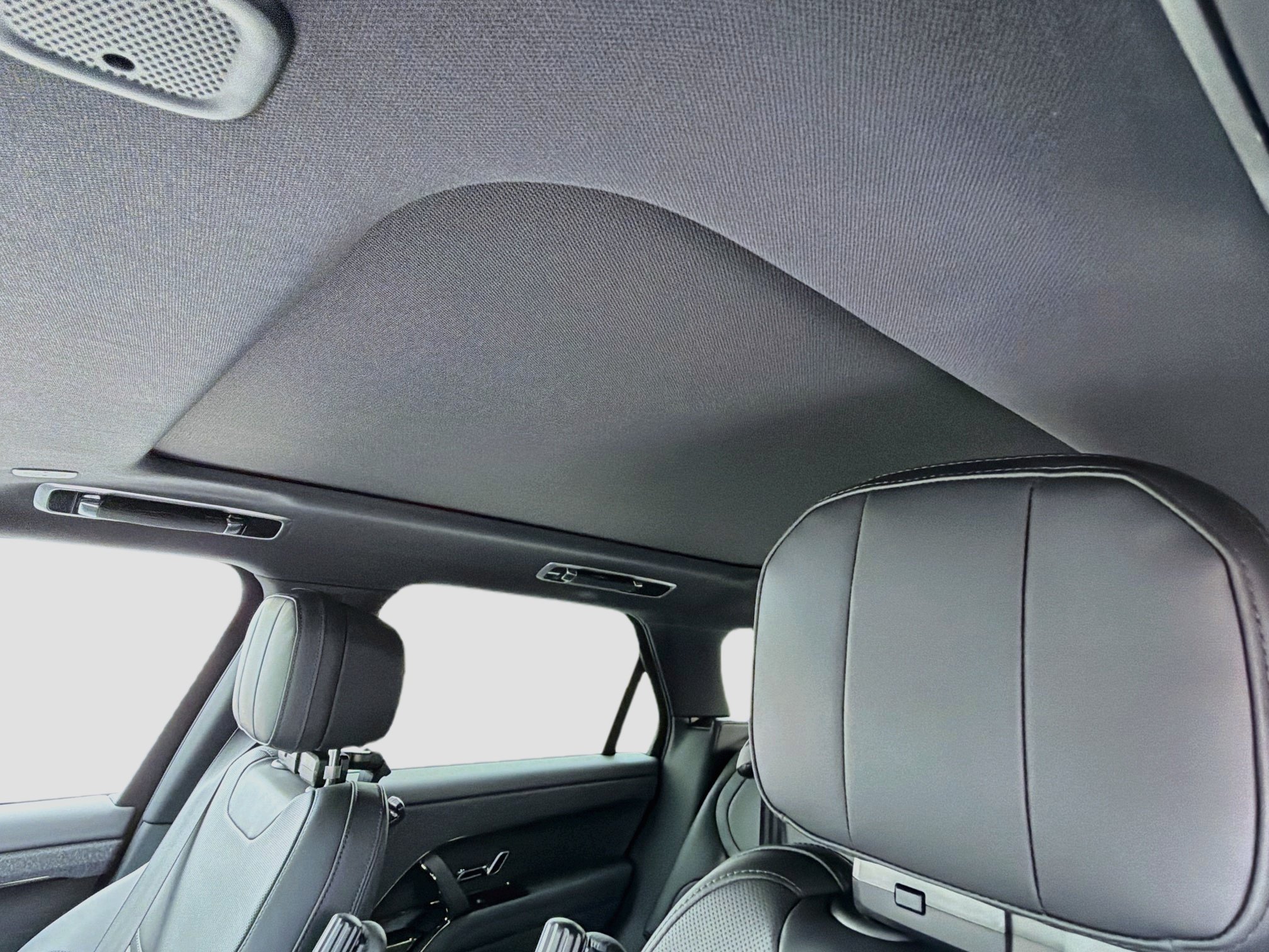 New 2027 Land Rover Range Rover Sport Dynamic SE AWD/4WD image 28
