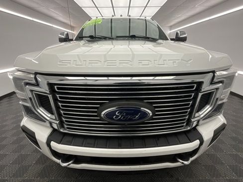 Used 2021 Ford F450 Platinum w/ Camper Package image 2