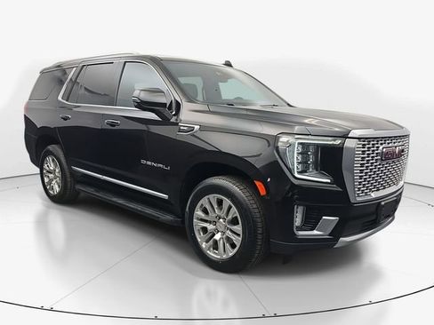 Used 2024 GMC Yukon Denali image 2