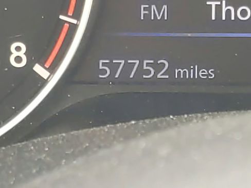 Used 2024 Nissan Altima 2.5 SV image 23