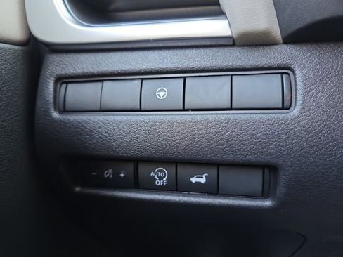 New 2026 Nissan Rogue SV image 33