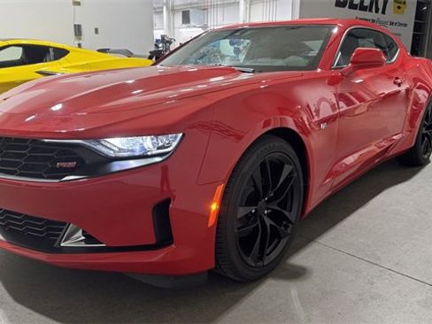 Used 2023 Chevrolet Camaro LT w/ RS Package image 4