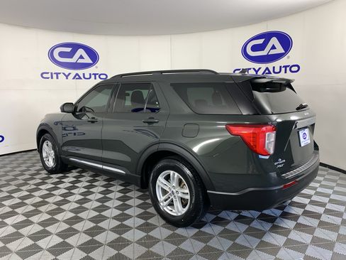 Used 2022 Ford Explorer XLT RWD image 5