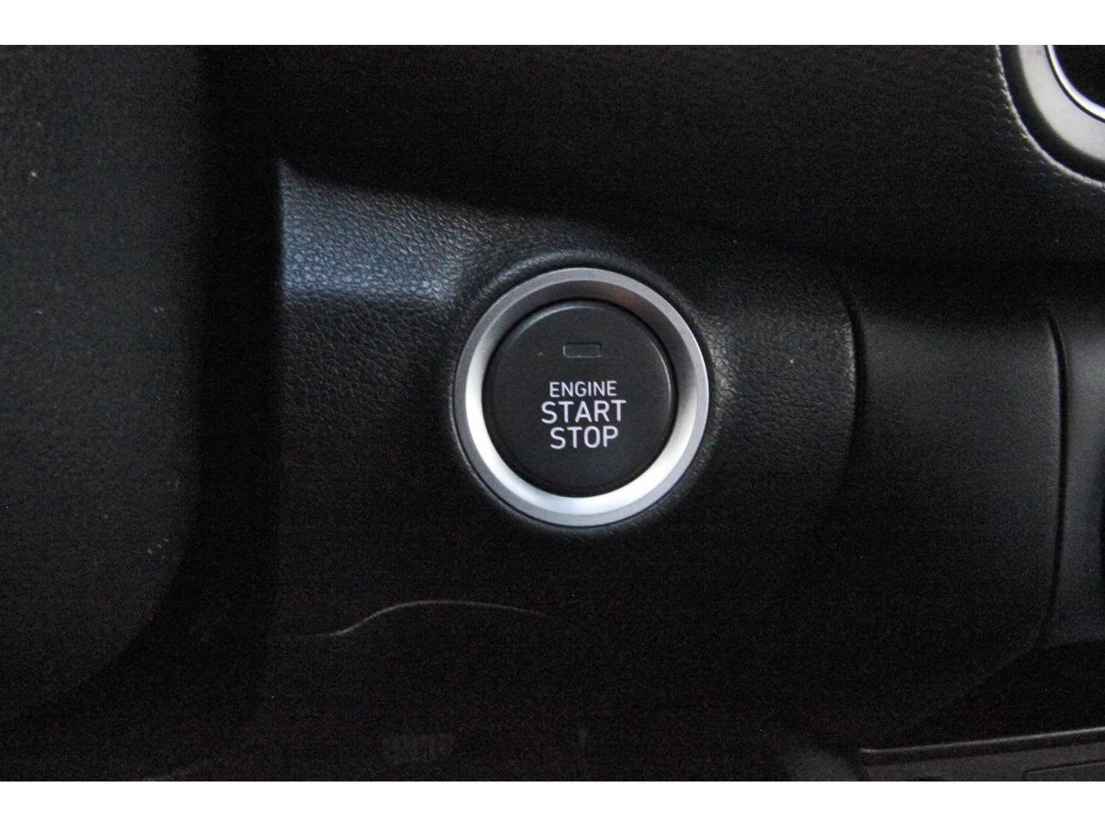 Used 2023 Hyundai Kona SEL w/ Cargo Package FWD image 29