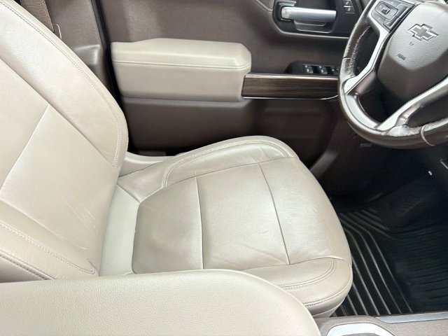 Used 2020 Chevrolet Silverado 1500 RST w/ Texas Edition AWD/4WD image 13