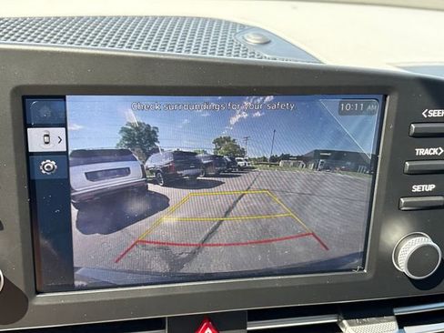 New 2026 Hyundai Elantra SE FWD image 9