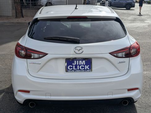 Used 2018 MAZDA MAZDA3 Touring image 3