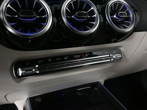 Certified 2026 Mercedes-Benz GLA 250 image 14