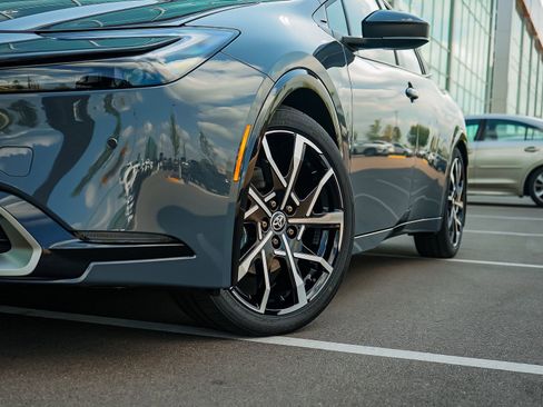 New 2026 Toyota Prius Plug-In Hybrid image 6