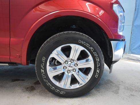Used 2020 Ford F150 Lariat w/ Equipment Group 502A Luxury AWD/4WD image 44