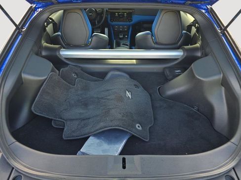 Used 2025 Nissan Z Performance w/ Floor Mat Package RWD image 7