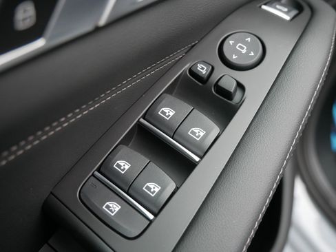 New 2026 BMW X5 M60i image 7