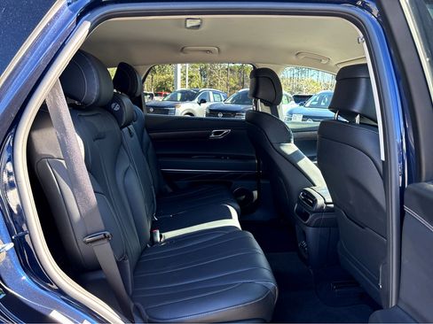 Used 2024 Genesis GV80 2.5T image 13