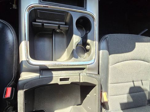Used 2018 RAM 2500 Big Horn w/ Sport Appearance Group AWD/4WD image 21