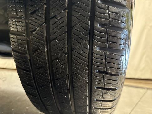 Used 2020 Honda CR-V Touring image 11