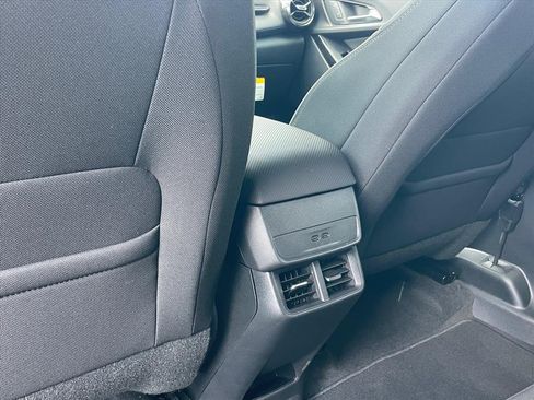 New 2027 Chevrolet Equinox LT w/ Safety and Technology Package FWD image 24