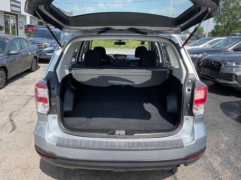 Used 2017 Subaru Forester 2.5i w/ Alloy Wheel Package AWD/4WD image 10