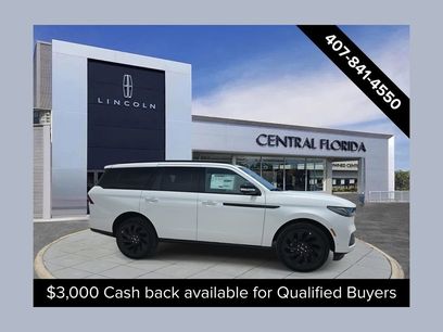 New 2025 Lincoln Navigator Reserve w/ Jet Appearance Package