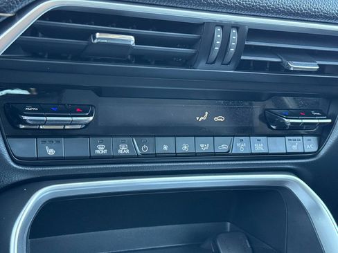 Used 2024 MAZDA CX-90 3.3 Turbo S image 28