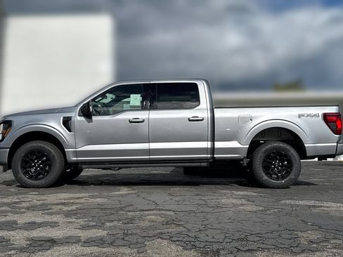 New 2026 Ford F150 XLT w/ Equipment Group 302A MID AWD/4WD image 9