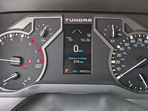 Used 2023 Toyota Tundra Limited AWD/4WD image 11