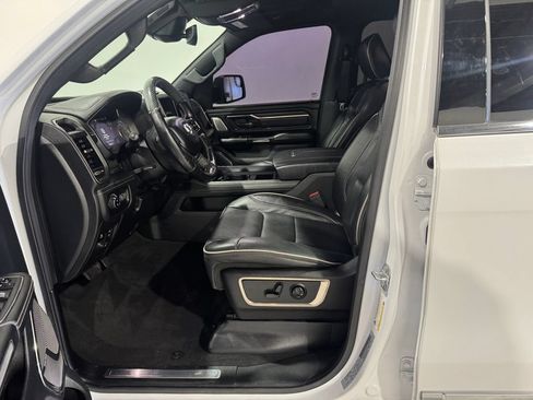 Used 2019 RAM 1500 Limited AWD/4WD image 12