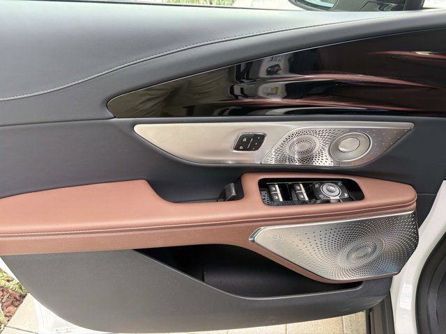 New 2026 Lincoln Nautilus Reserve AWD/4WD image 9
