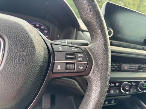 Used 2024 Honda Accord EX image 20
