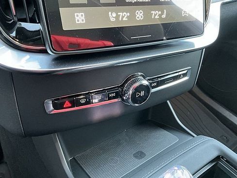 New 2026 Volvo XC90 T8 Ultra w/ Protection Package image 19