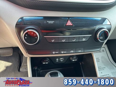 Used 2021 Hyundai Tucson SE w/ Cargo Package image 17