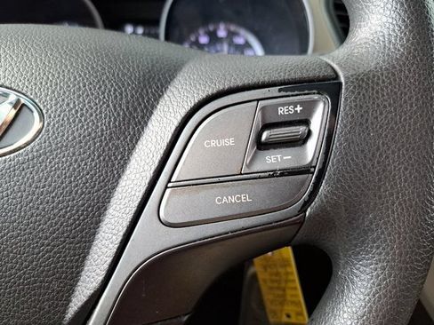 Used 2017 Hyundai Santa Fe Sport AWD/4WD image 18
