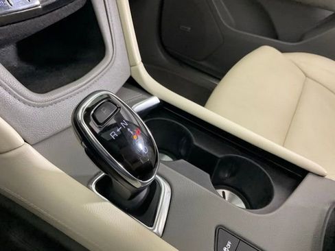 Used 2019 Cadillac XT5 Luxury image 20