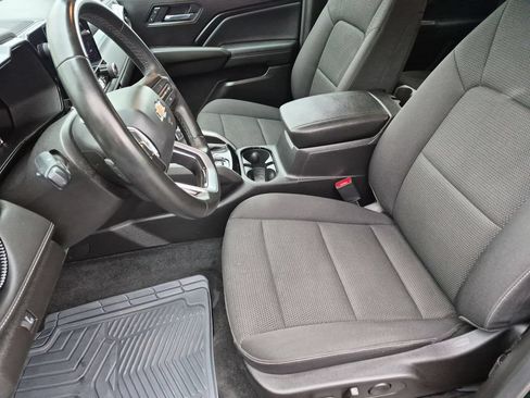 Used 2023 Chevrolet Colorado LT w/ LT Convenience Package II AWD/4WD image 15