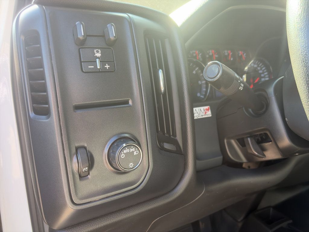 Used 2017 Chevrolet Silverado 2500 W/T w/ WT Fleet Convenience Package AWD/4WD image 29
