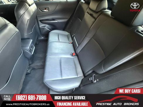Used 2023 Toyota Venza XLE AWD/4WD image 27