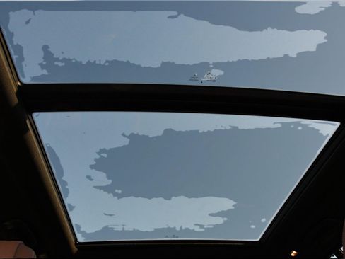 Used 2021 BMW X5 xDrive40i w/ Premium Package image 7