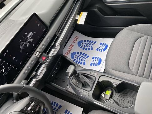 New 2025 Kia K4 EX image 21