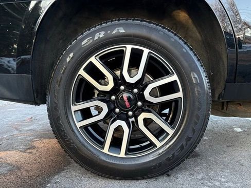 Used 2021 GMC Yukon AT4 w/ Rear Media and Nav Package image 17
