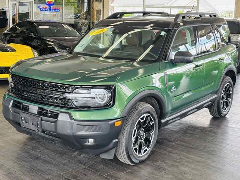 Used 2025 Ford Bronco Sport Outer Banks AWD/4WD image 17