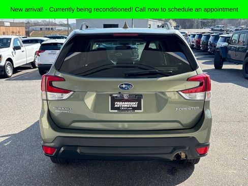 Used 2021 Subaru Forester Premium image 25
