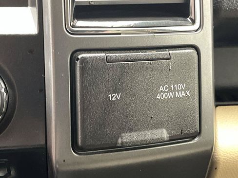 Used 2018 Ford F150 XLT w/ Equipment Group 302A Luxury AWD/4WD image 23