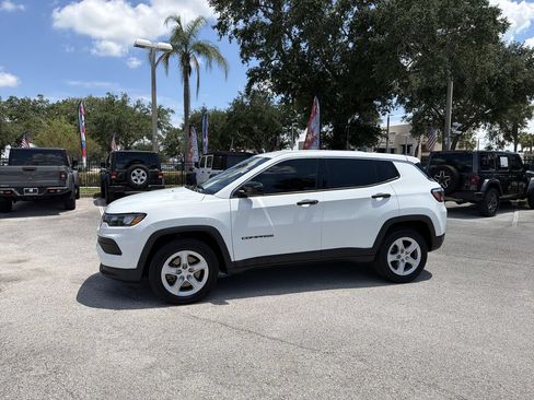 Used 2023 Jeep Compass Sport AWD/4WD image 1