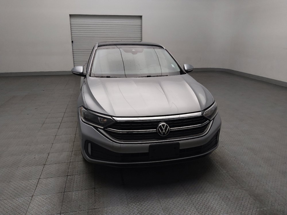 Used 2023 Volkswagen Jetta SEL FWD image 14