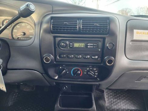 Used 2011 Ford Ranger XL image 14